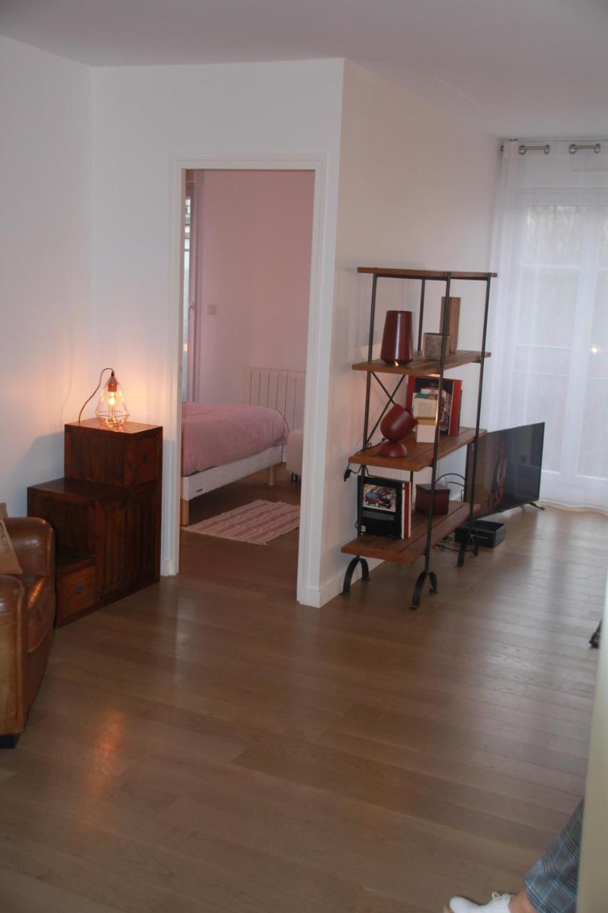 Disney Apart,3 Mn From Disney, 4Bedrooms, Double Free, Secured Parking,105 M2 Chessy  Exterior photo
